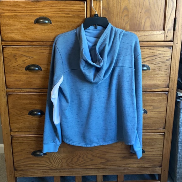 Adidas Sweatshirt - Picture 2 of 3